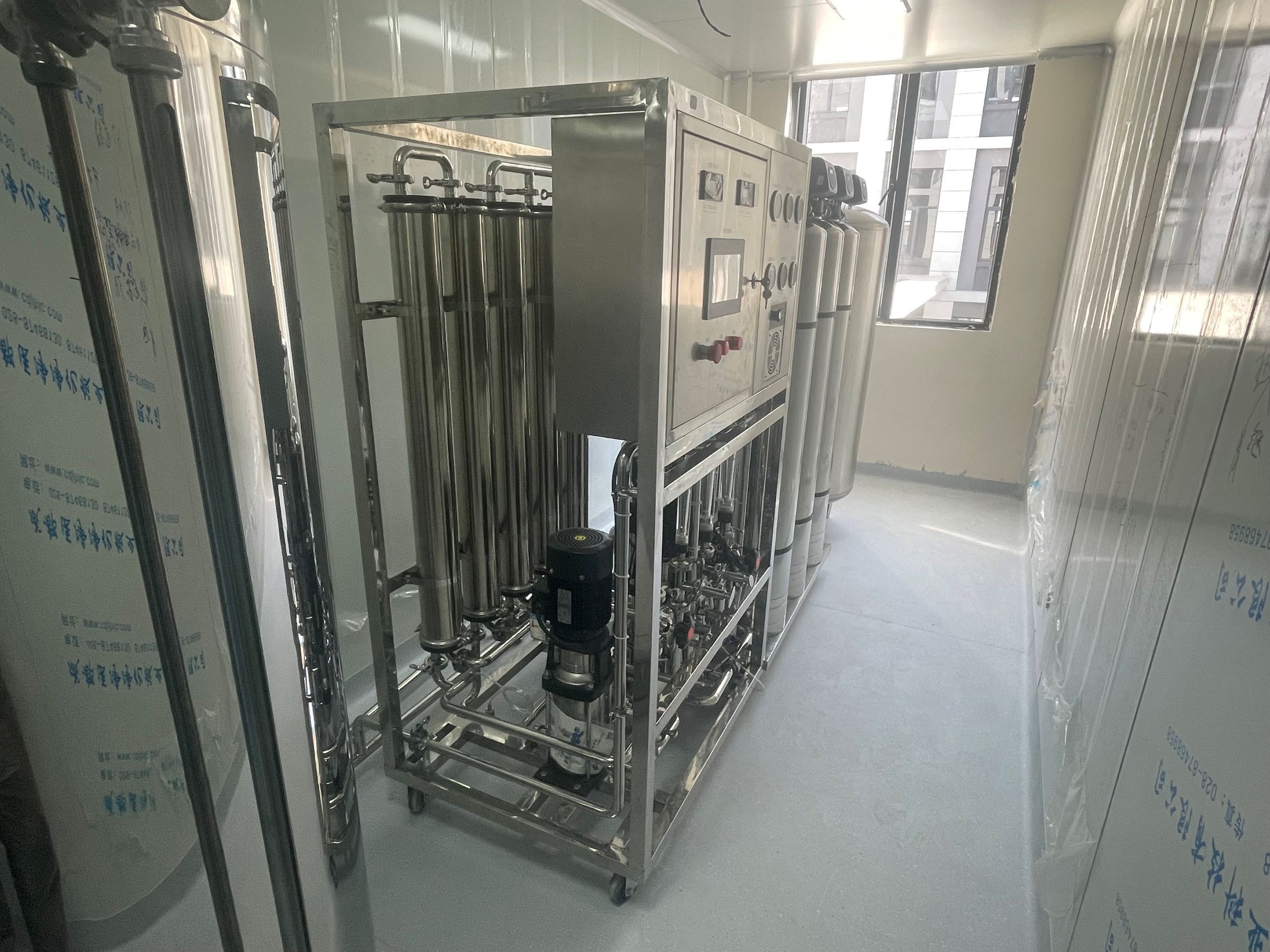 300L/H純水設備發貨安裝啦！